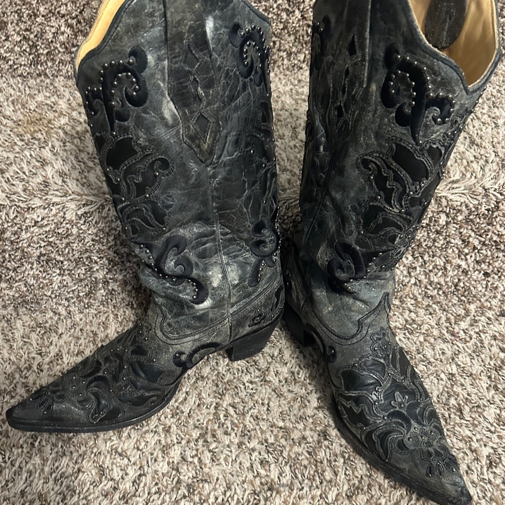 Corral Women's
Inlay Embroidered/Studded
Western Boots(Black/Gray/Silver) Sz 10M